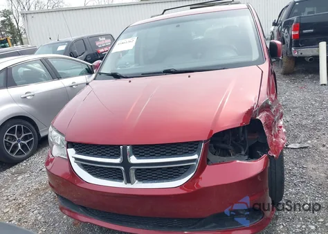 2015 Dodge Grand Caravan Sxt z USA, uszkodzony, nr VIN 2C4RDGCG3FR566522
